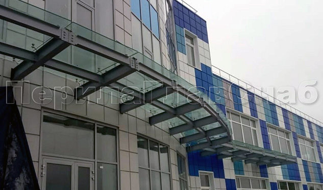 НПО “Наука” фасадный козырек в Омске. Готовые проекты ПерилаГлавСнаб НПО “Наука” фасадный козырек в Омске. Готовые проекты ПерилаГлавСнаб