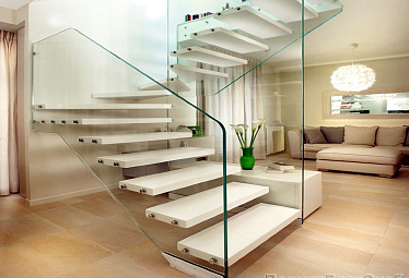 Консольные лестницы купить в Омске