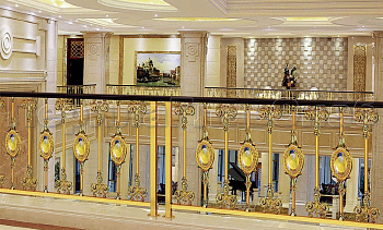 Латунные перила под золото в Омске. Готовые проекты ПерилаГлавСнаб Латунные перила под золото в Омске. Готовые проекты ПерилаГлавСнаб