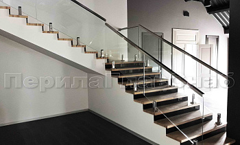 Стеклянные перила для колодезных лестниц в Омске. Готовые проекты ПерилаГлавСнаб