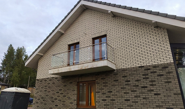 Французский балкон и лестница в Омске. Готовые проекты ПерилаГлавСнаб