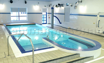 Пристенный поручень из нержавеющей стали 50 мм, сталь AISI316 в Омске. Готовые проекты ПерилаГлавСнаб