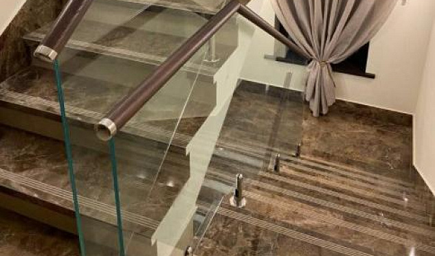 Стекло на министойках в Омске. Готовые проекты ПерилаГлавСнаб