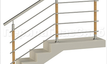 Четыре ригеля на держателях, квадратный поручень и стойки с деревянными вставками в Омске. Готовые проекты ПерилаГлавСнаб