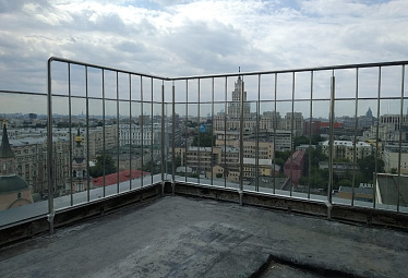 Ограждения с вертикальным заполнением купить в Омске