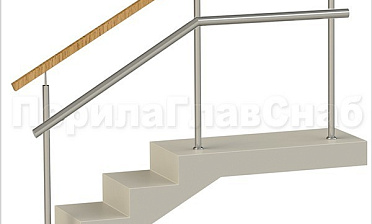 Ограждения с квадратным деревянным поручнем и дополнительным поручнем без ригелей купить в Омске