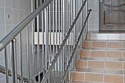 Ограждения для школ и детских садов в Омске. Готовые проекты ПерилаГлавСнаб - фото 1