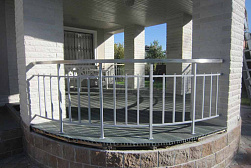 Перила и ограждения с вертикальным заполнением в Омске. Готовые проекты ПерилаГлавСнаб - фото 15