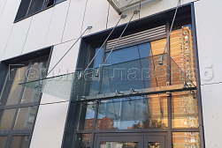 Стеклянные козырьки на вантах в Омске. Готовые проекты ПерилаГлавСнаб - фото 10