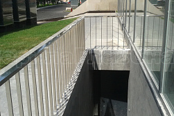 Перила и ограждения с вертикальным заполнением в Омске. Готовые проекты ПерилаГлавСнаб - фото 5