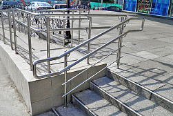 Поручни для инвалидов из нержавеющей стали в Омске. Готовые проекты ПерилаГлавСнаб - фото 12