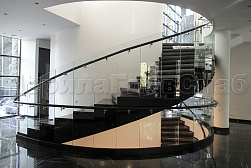 Стеклянные перила для винтовых лестниц в Омске. Готовые проекты ПерилаГлавСнаб - фото 15