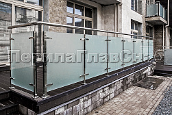 Стеклянные перила для балконов в Омске. Готовые проекты ПерилаГлавСнаб - фото 36