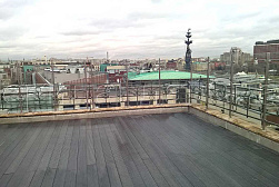 Цельностеклянные ограждения для крыш в Омске. Готовые проекты ПерилаГлавСнаб - фото 20