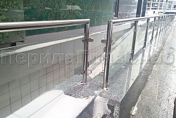 Стеклянные ограждения для улицы в Омске. Готовые проекты ПерилаГлавСнаб - фото 6