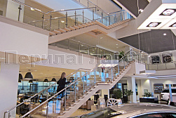 Стеклянные перила для атриумов в Омске. Готовые проекты ПерилаГлавСнаб - фото 19