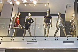 Стеклянные ограждения для торговых  и бизнес центров в Омске. Готовые проекты ПерилаГлавСнаб - фото 1