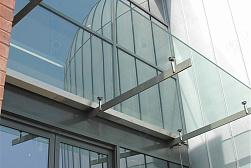 Консольные козырьки и навесы в Омске. Готовые проекты ПерилаГлавСнаб - фото 9